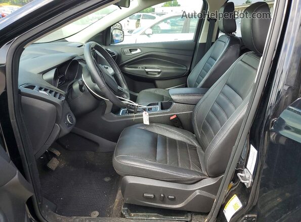 1FMCU9HD7JUC16236 2018 FORD ESCAPE Black Widok wnętrza z przodu