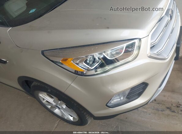 1FMCU9HD7JUC78090 2018 FORD ESCAPE Tan წინა ხედი