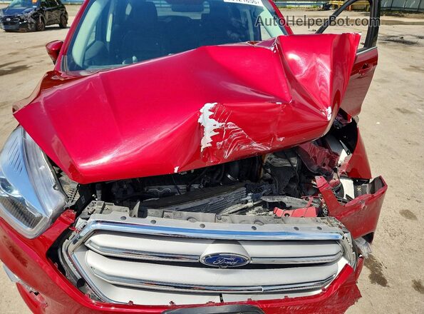 1FMCU9HD7JUD42225 2018 FORD ESCAPE Red ძრავის განყოფილების ხედი