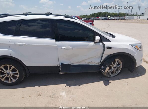 1FMCU9HD8JUB55348 2018 FORD ESCAPE White Դիմացի տեսք