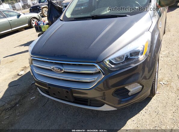 1FMCU9HD8JUC21560 2018 FORD ESCAPE Gray Դիմացի տեսք