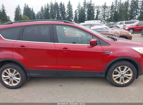 1FMCU9HD8JUD30889 2018 FORD ESCAPE Red უკანა სალონის ხედი