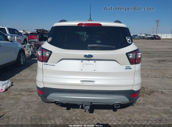 1FMCU9HD9JUC35208 2018 FORD ESCAPE White 