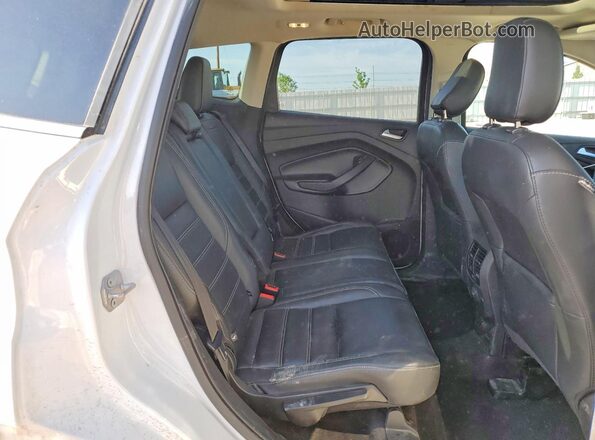 1FMCU9HD9KUB75920 2019 FORD ESCAPE White Սալոնի հետևի տեսք