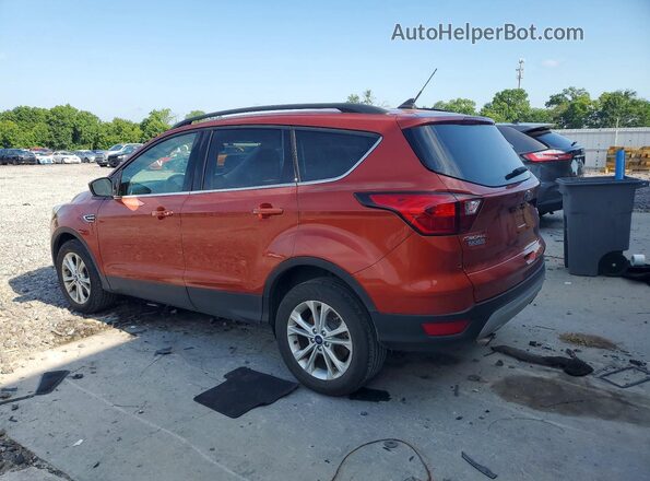 1FMCU9HDXKUC04700 2019 FORD ESCAPE Оранжевый Задняя левая четверть