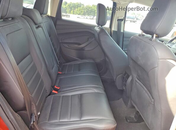 1FMCU9HDXKUC04700 2019 FORD ESCAPE Оранжевый Вид задней части салона