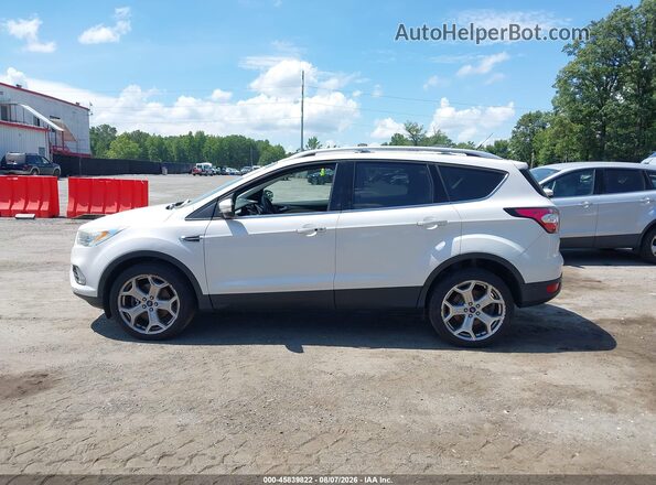 1FMCU9J90HUA46768 2017 FORD ESCAPE White 360 interior view