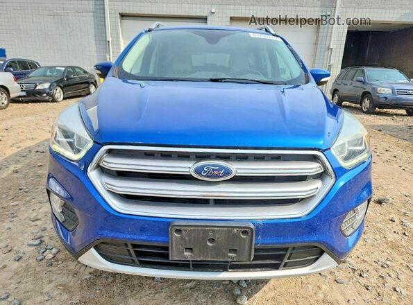 1FMCU9J90HUA81682 2017 FORD ESCAPE Blue Vista frontal