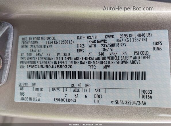 1FMCU9J90JUB99320 2018 FORD ESCAPE Gold Engine compartment view
