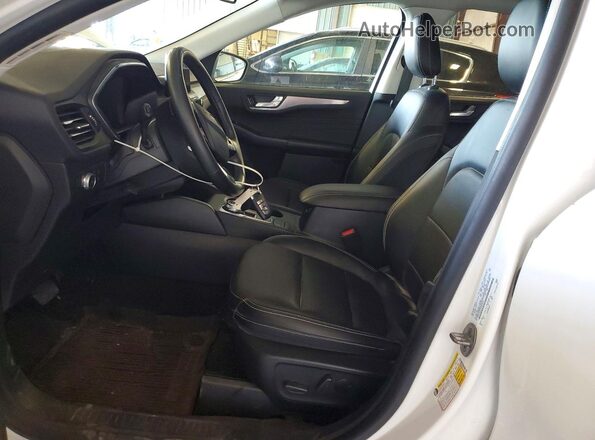 1FMCU9J91NUA33975 2022 FORD ESCAPE Белый Вид салона спереди