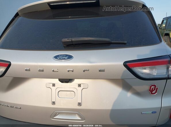 1FMCU9J93LUB15994 2020 FORD ESCAPE Silver Front view