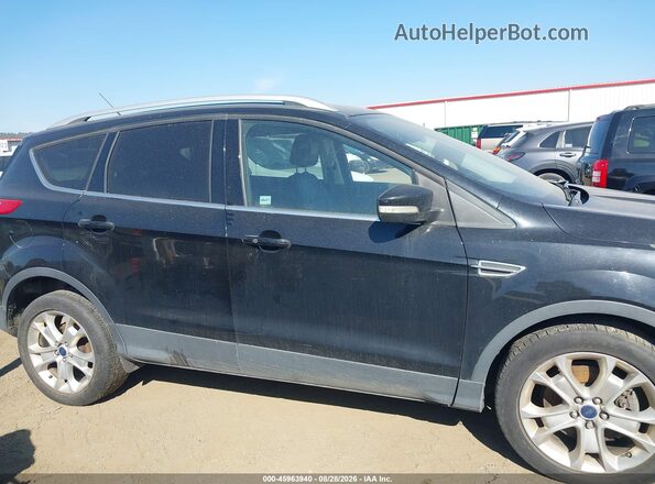 1FMCU9J94GUB35015 2016 FORD ESCAPE Black Вид задньої частини салону