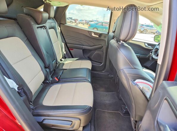 1FMCU9J94MUA03335 2021 FORD ESCAPE Red Rear interior view