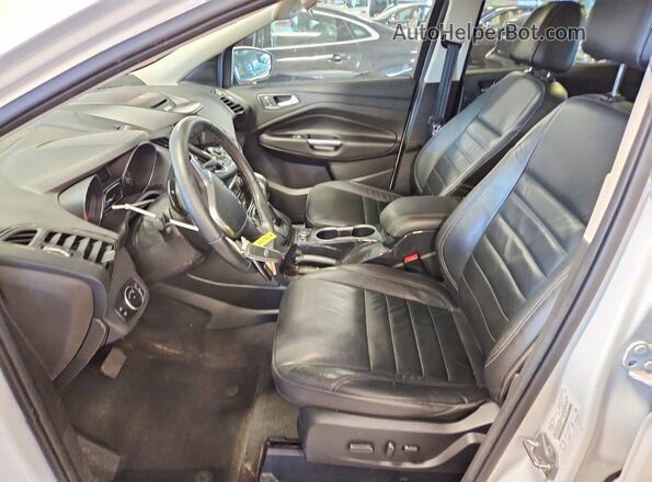 1FMCU9J97GUC06708 2016 FORD ESCAPE White Սալոնի դիմացի տեսք