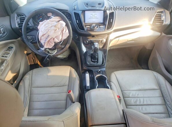 1FMCU9J98GUB80121 2016 FORD ESCAPE Темно-бордовый Вид панели приборов