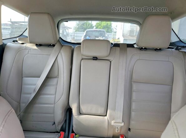 1FMCU9J98JUC71090 2018 FORD ESCAPE Beige Rear seats view