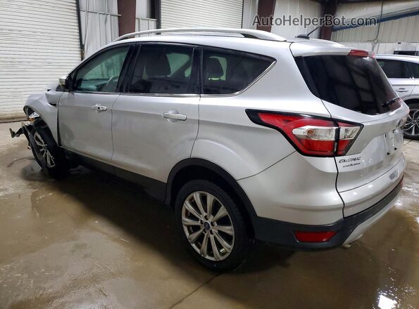 1FMCU9J99HUD96318 2017 FORD ESCAPE Серебряный Задняя левая четверть