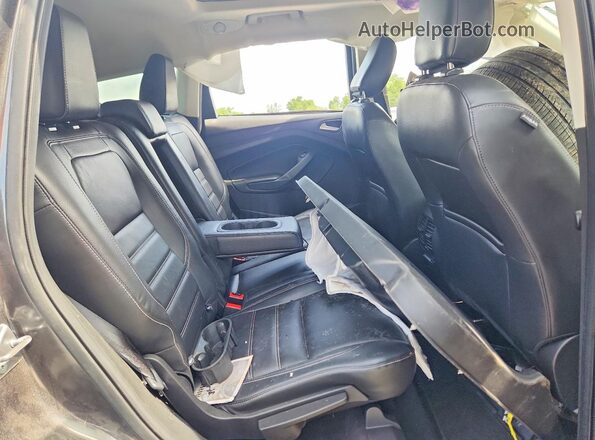 1FMCU9J99JUC62298 2018 FORD ESCAPE Gray Rear interior view