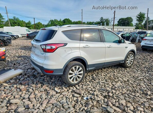 1FMCU9J9XHUD03273 2017 FORD ESCAPE White Rear right