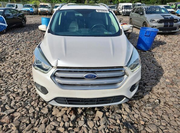 1FMCU9J9XHUD03273 2017 FORD ESCAPE White Front view