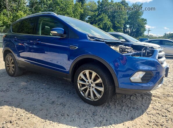 1FMCU9J9XJUA77077 2018 FORD ESCAPE Blue Front right