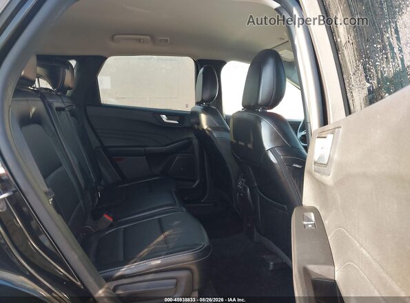 1FMCU9JA0PUA03993 2023 FORD ESCAPE Black VIN კოდის სტიკერის ხედი