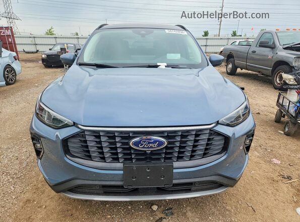 1FMCU9JA3PUA71625 2023 FORD ESCAPE Blue Widok z przodu