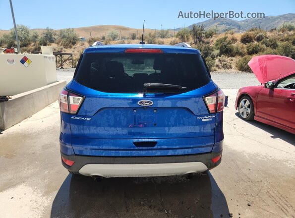 1FMCU9JD0HUC09598 2017 FORD ESCAPE Blue Widok wnętrza 360 stopni