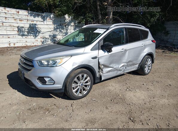 1FMCU9JD1HUA30924 2017 FORD ESCAPE Серебряный Передняя левая четверть