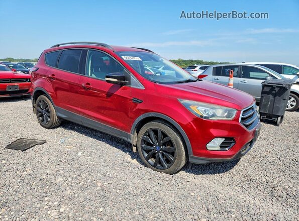 1FMCU9JD1HUD14926 2017 FORD ESCAPE Red Widok wnętrza z przodu
