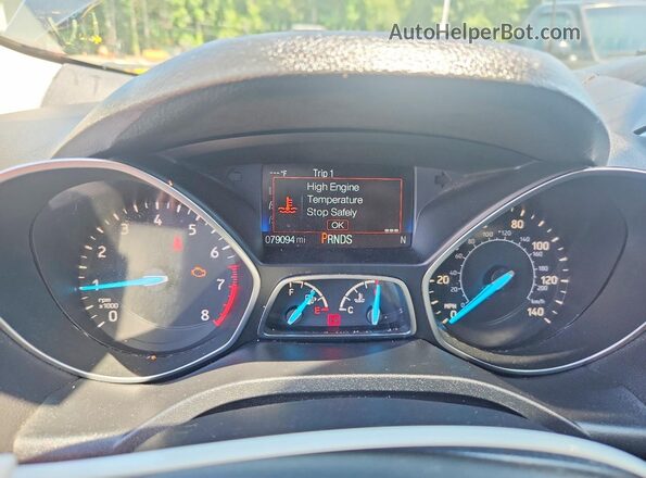 1FMCU9JD7HUE62613 2017 FORD ESCAPE Black Widok zestawu wskaźników