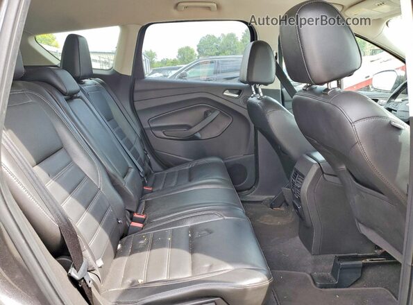 1FMCU9JDXHUC97642 2017 FORD ESCAPE Gray Vista de los asientos traseros