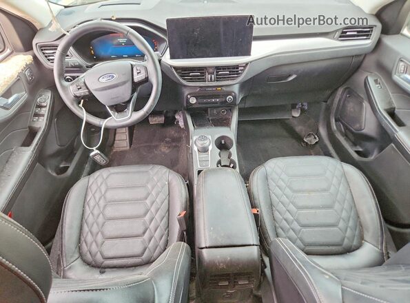 1FMCU9JZ1RUB08941 2024 FORD ESCAPE Синий Вид панели приборов