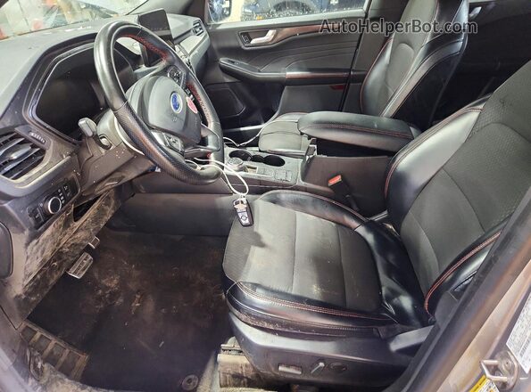 1FMCU9MN4RUA51398 2024 FORD ESCAPE Silver Vista interior delantera