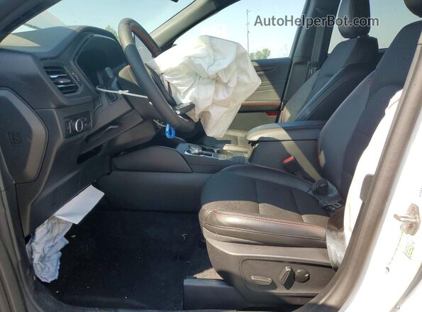 1FMCU9MN6TUA12089 2026 FORD ESCAPE White Սալոնի դիմացի տեսք