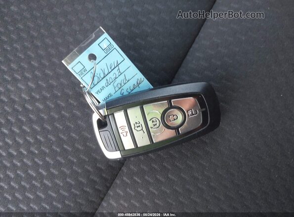 1FMCU9MN7PUB47345 2023 FORD ESCAPE Красный Вид панели приборов