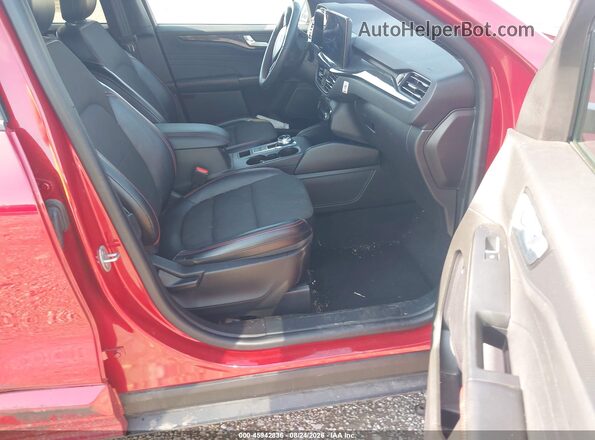 1FMCU9MN7PUB47345 2023 FORD ESCAPE Красный Вид салона спереди