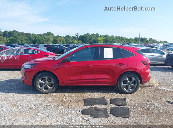 1FMCU9MN7PUB47345 2023 FORD ESCAPE Красный Панорамный вид салона 360°