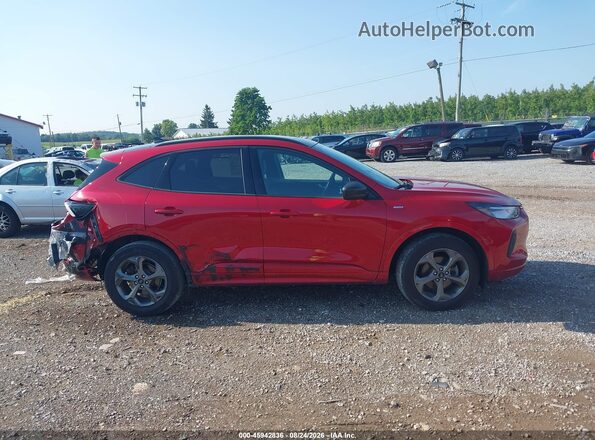 1FMCU9MN7PUB47345 2023 FORD ESCAPE Красный Вид задней части салона