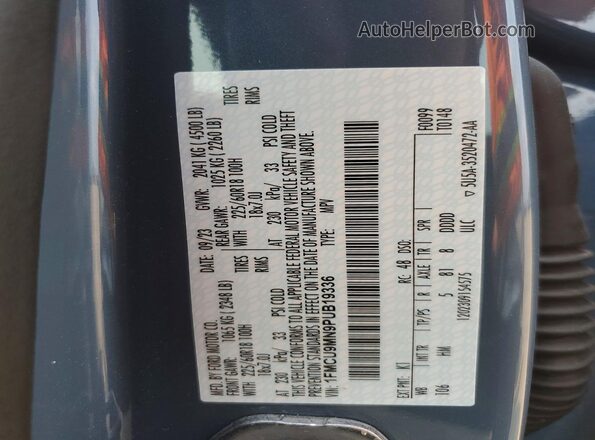 1FMCU9MN9PUB19336 2023 FORD ESCAPE Blue Widok naklejki z numerem VIN