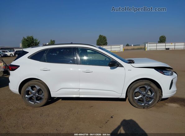1FMCU9MNXPUA38698 2023 FORD ESCAPE White უკანა სალონის ხედი