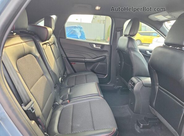 1FMCU9MNXPUB46514 2023 FORD ESCAPE Gray Vista interior trasera