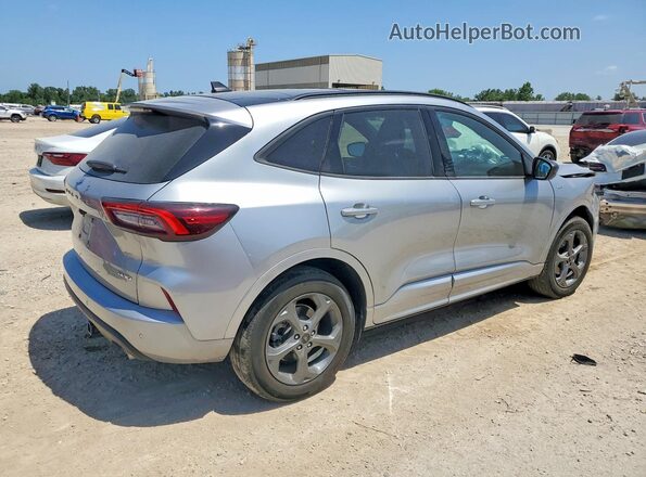 1FMCU9MNXRUA34492 2024 FORD ESCAPE Серебряный Задняя правая четверть