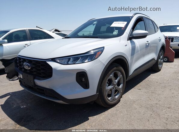 1FMCU9NA4SUB34945 2025 FORD ESCAPE Silver Przód lewy