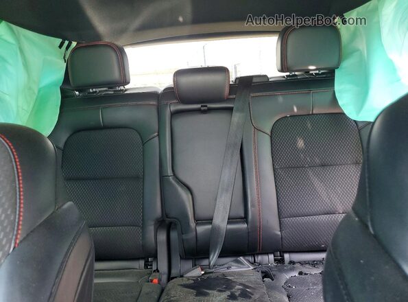 1FMCU9NA8SUB01334 2025 FORD ESCAPE Gray Widok tylnych siedzeń