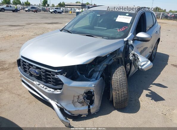 1FMCU9NZ4PUA35975 2023 FORD ESCAPE Silver Առջևի ձախ երեք քառորդ տեսարան