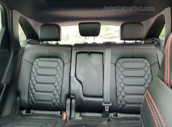 1FMCU9PA7RUB00215 2024 FORD ESCAPE Black უკანა სავარძლების ხედი