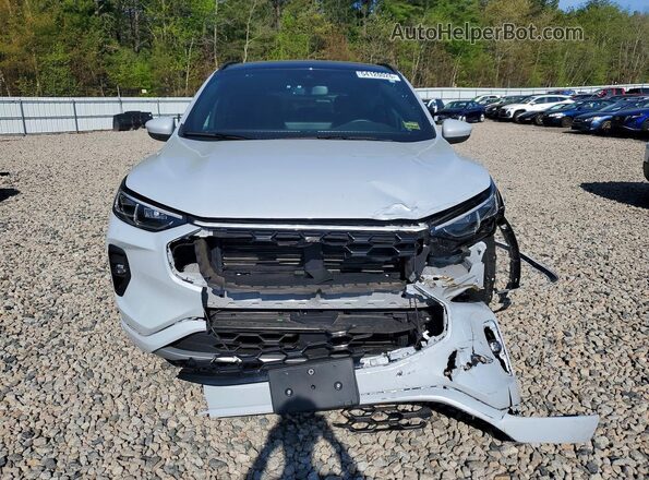 1FMCU9PZXSUB11303 2025 FORD ESCAPE Silver Widok z przodu