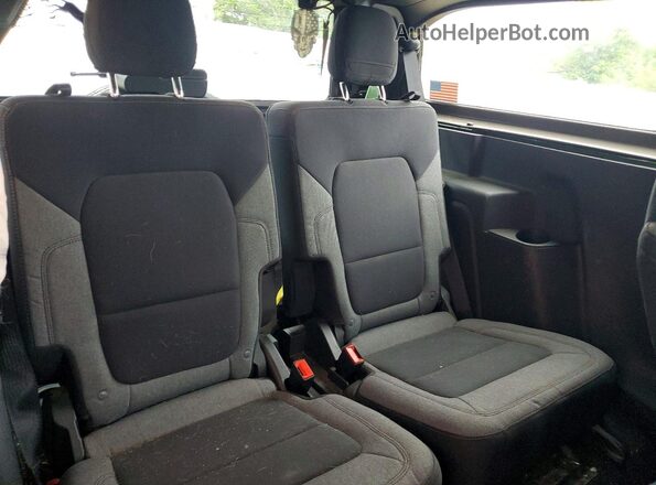 1FMDE5AH4PLB24300 2023 FORD BRONCO Green Rear seats view