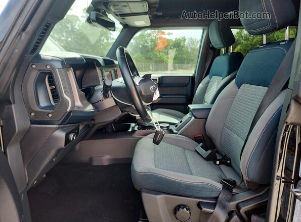 1FMDE5BH1PLB29923 2023 FORD BRONCO Черный Вид салона спереди